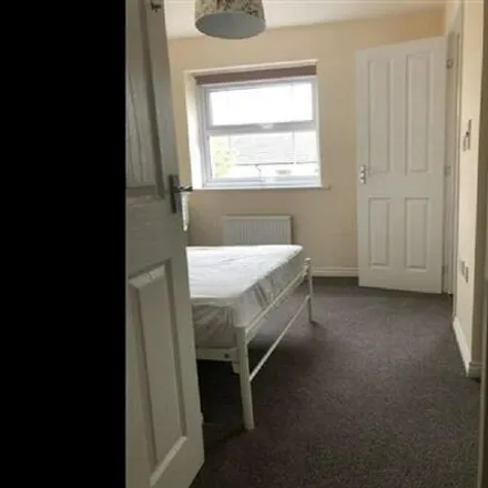 Image 7 - 140 Cherry Tree Drive, Coventry, CV4 8NA, United Kingdom - Townhouse for rent