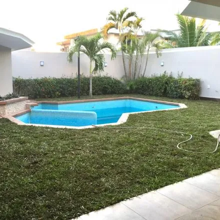 Buy this 3 bed house on Calle Jurel in Costa de Oro, 94299 Costa de Oro