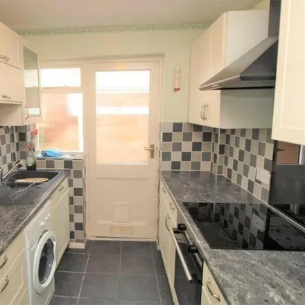 Buy this 2 bed house on Croft Close in Wannock, BN26 5LD
