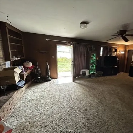Image 7 - 1521 Ridgeview Street, Mesquite, TX 75149, USA - House for sale