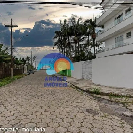Rent this 1 bed apartment on Avenida Padre Leonardo Nunes in Vila Romar, Peruíbe - SP
