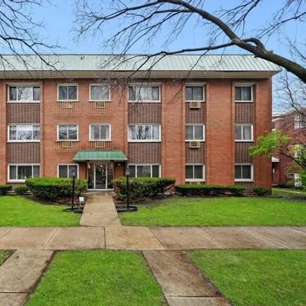 Buy this 2 bed condo on Lombard & Madison in 438 South Lombard Avenue, Oak Park