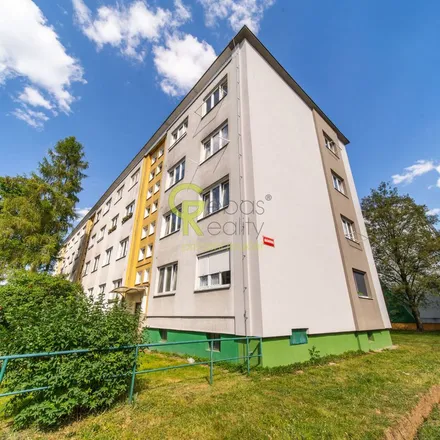 Rent this 3 bed apartment on Štefánikova 620 in 278 01 Kralupy nad Vltavou, Czechia