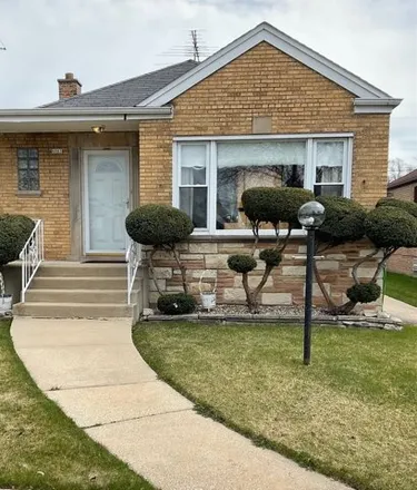 Buy this 4 bed house on 8905 South Merrill Avenue in Chicago, IL 60617