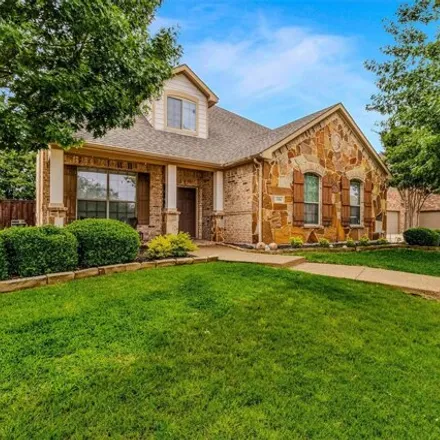Buy this 5 bed house on 154 Trophy Trail in Forney, TX 75126