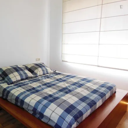 Rent this 1 bed apartment on Carrer d'Espinoi in 08001 Barcelona, Spain