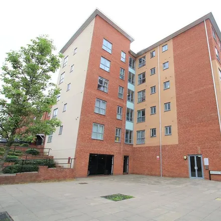 Rent this 2 bed townhouse on Tesco Car Park in Moulsford Mews, Reading