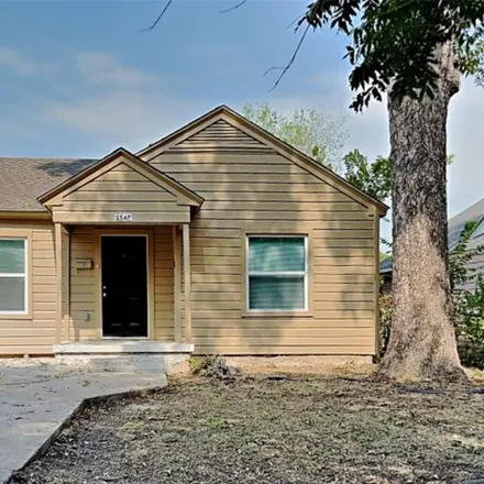 Rent this 3 bed house on 2547 Wilton Avenue in Dallas, TX 75211
