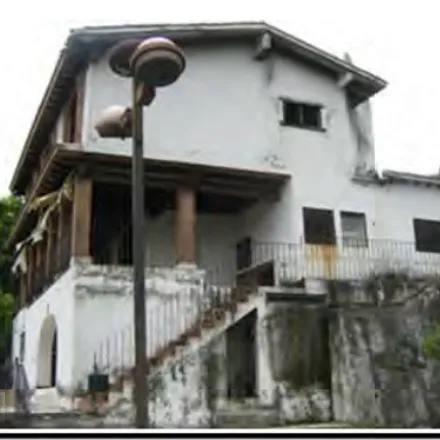 Buy this 3 bed house on Violeta in Unidad Habitacional Arcos de Xiutepec, 62553 Jiutepec