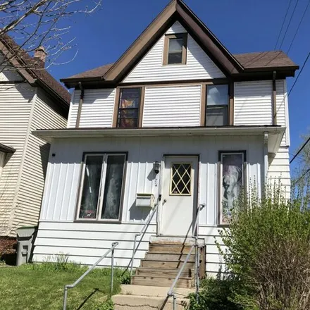 Buy this 4 bed house on 1714 East Newport Avenue in Milwaukee, WI 53211