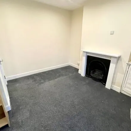 Image 5 - Yummy Yummy, Lower Cathedral Road, Cardiff, CF11 6LU, United Kingdom - Apartment for rent