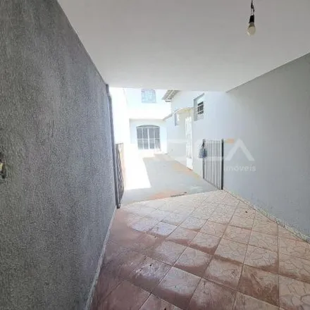 Rent this 2 bed house on Rua Reynaldo Peronti 84 in Conjunto Habitacional São Carlos III, São Carlos - SP