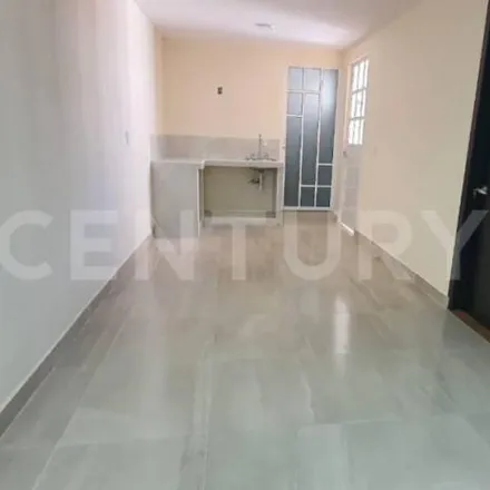 Rent this 2 bed apartment on Avenida José de San Martín 15 in Fraccionamiento Las Américas, 55070 Ecatepec de Morelos
