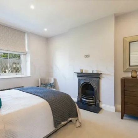 Rent this 5 bed apartment on 47 St. Augustine's Road in London, NW1 9QZ