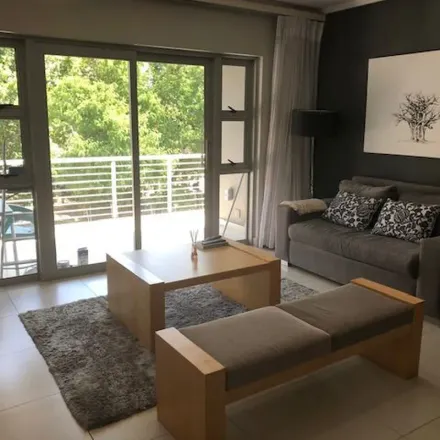 Image 4 - Edward Rubenstein Drive, Sandown, Sandton, 2031, South Africa - Apartment for rent