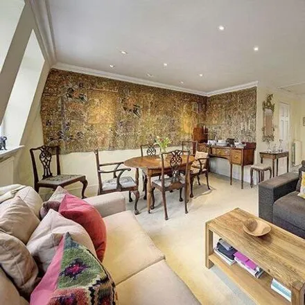 Buy this 2 bed apartment on 38 Cadogan Place in London, SW1X 9PU
