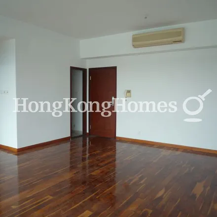 Image 7 - China, Hong Kong, Tsuen Wan District, One Kowloon Peak, Po Fung Terrace - Apartment for rent
