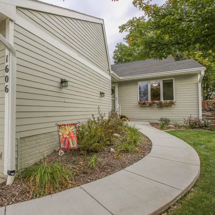 Buy this 3 bed townhouse on 4161 Stone Brooke Road in Ames, IA 50010