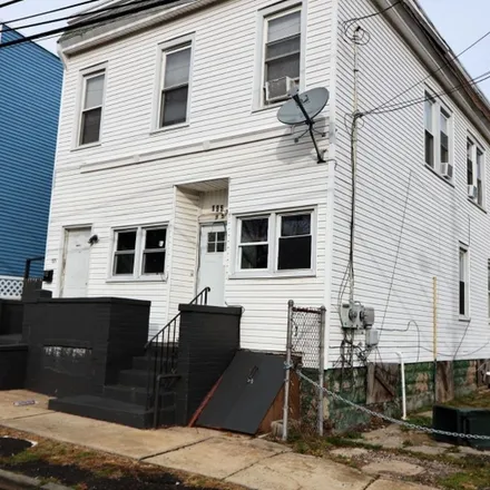Image 4 - 181 Reynolds Street, Orange, NJ 07050, USA - Apartment for rent