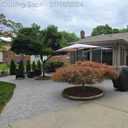 Image 2 - 4111 Custer Ave, Royal Oak, Michigan, 48073 - House for sale