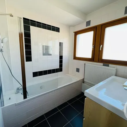 Rent this 4 bed apartment on 7 Rue de la Prévôté in 57950 Montigny-lès-Metz, France