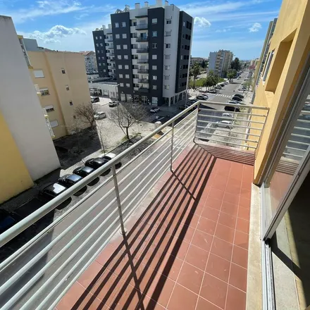 Image 9 - BRR-00048, Rua de Luanda, 2830-186 Santo André, Portugal - Apartment for rent