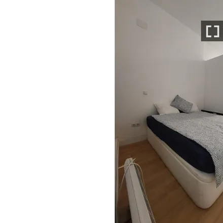 Image 5 - Calle de Francisca Armada, 43, 28047 Madrid, Spain - Apartment for rent