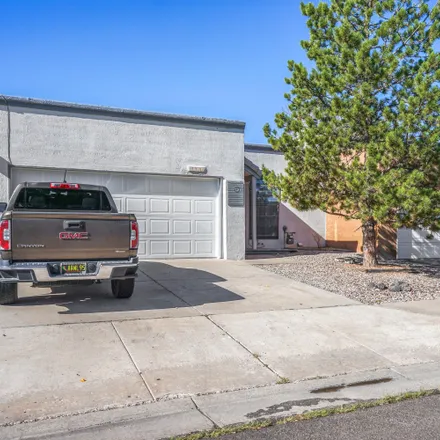 Image 2 - 4111 71st Street Northwest, Albuquerque, NM 87120, USA - Townhouse for sale