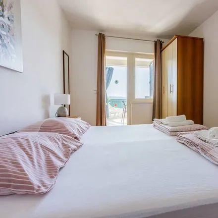 Rent this 3 bed apartment on 51260 Crikvenica