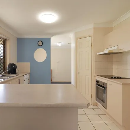 Image 4 - Livistona Crescent, Currimundi QLD 4551, Australia - Apartment for rent