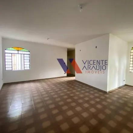 Rent this 3 bed house on Igreja Nossa Senhora do Carmo in Avenida Governador Valadares, Regional Centro