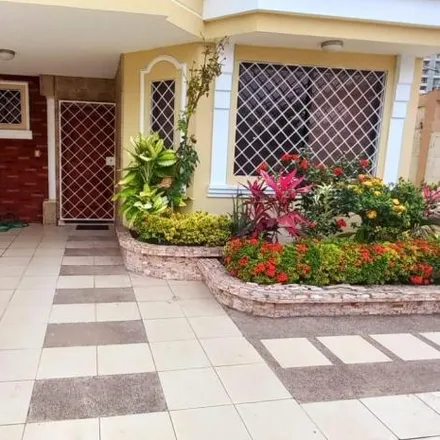 Buy this 3 bed house on 2 Pasaje 10 in 090103, Guayaquil