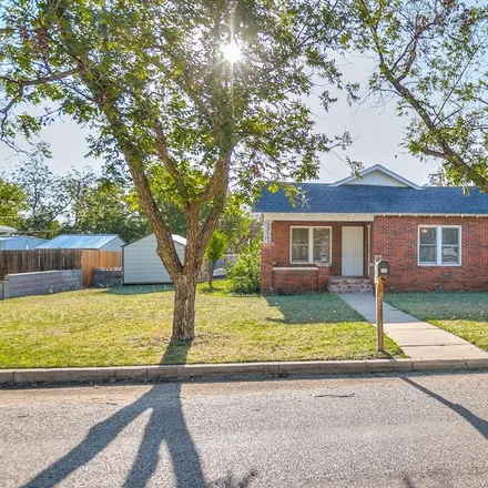 Buy this 2 bed house on 211 Largent Avenue in Ballinger, TX 76821