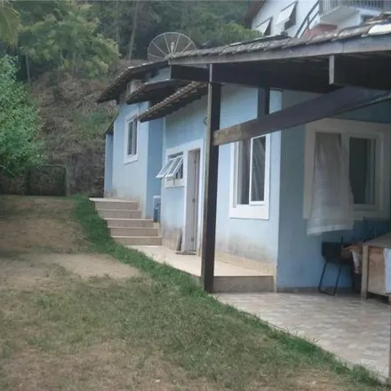 Buy this 3 bed house on Rua Trinta e Cinco in Serra Grande, Niterói - RJ