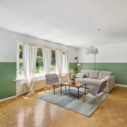 Rent this 3 bed apartment on 8803 Rüschlikon