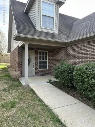 Buy this 3 bed townhouse on 134 Twin Lakes Drive in Vine Grove, Hardin County