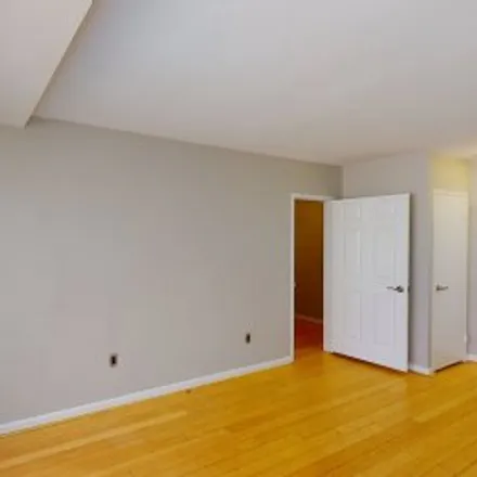 Rent this studio apartment on #611,1121 Arlington Boulevard in Radnor - Fort Myer Heights, Arlington