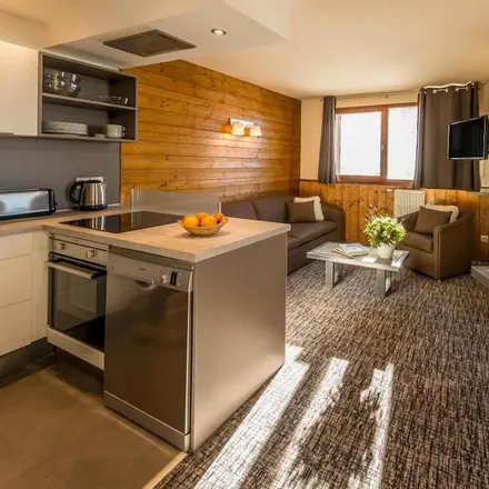 Rent this 2 bed apartment on 73440 Val Thorens