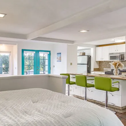 Rent this studio apartment on Palm Springs