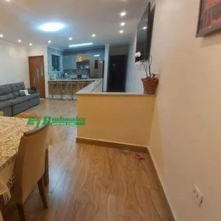 Buy this 4 bed house on Rua Milton Antônio de Magalhães Fiusa in Morros, Guarulhos - SP