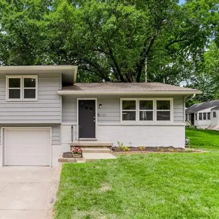 Buy this 3 bed house on 2722 North 47th Terrace in Kansas City, KS 66104