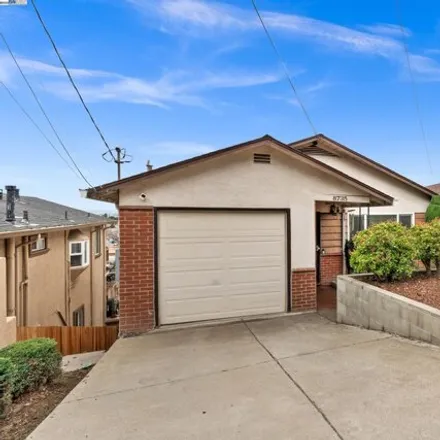 Buy this 3 bed house on 8735 Thermal Street in Oakland, CA 94613