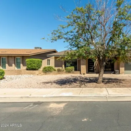 Image 1 - 1802 West Isleta Avenue, Mesa, AZ 85202, USA - House for sale