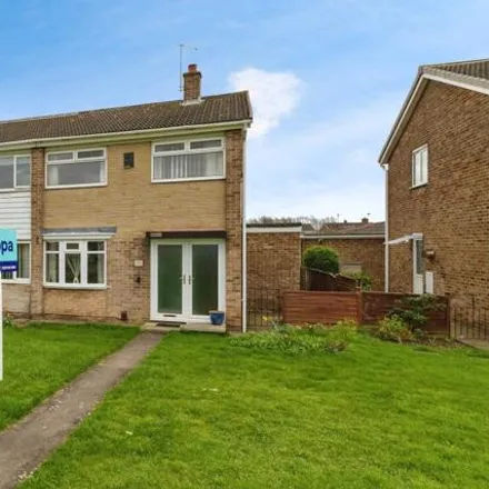 Buy this 3 bed duplex on Ringway in Thornaby-on-Tees, TS17 9DT
