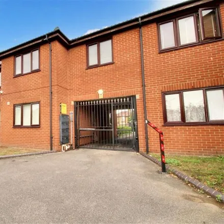 Rent this 1 bed apartment on North Road in Purfleet-on-Thames, RM19 1TU