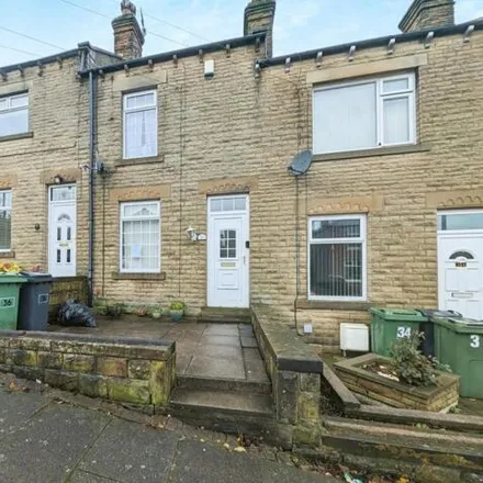 Buy this 2 bed townhouse on Pynate Road in Batley, WF17 8EJ