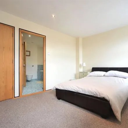 Rent this 3 bed apartment on Nigel Wright Recruitment in 78 Grey Street, Newcastle upon Tyne