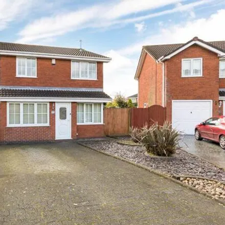 Buy this 3 bed house on 8 Oakenden Close in Ashton-in-Makerfield, WN4 8EB