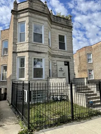 Buy this 8 bed house on 5630 South Throop Street in Chicago, IL 60636