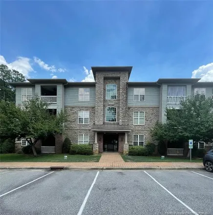 Buy this 2 bed condo on 3383 Georgetown Circle in Fayetteville, NC 28314